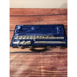 Gemeinhardt Silver Flute M2 With Case